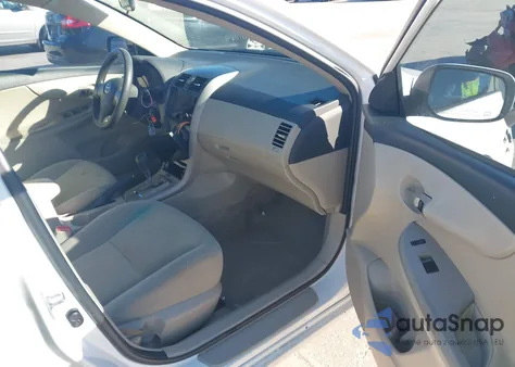 2011 Toyota Corolla Le z USA, uszkodzony, nr VIN 2T1BU4EEXBC552459